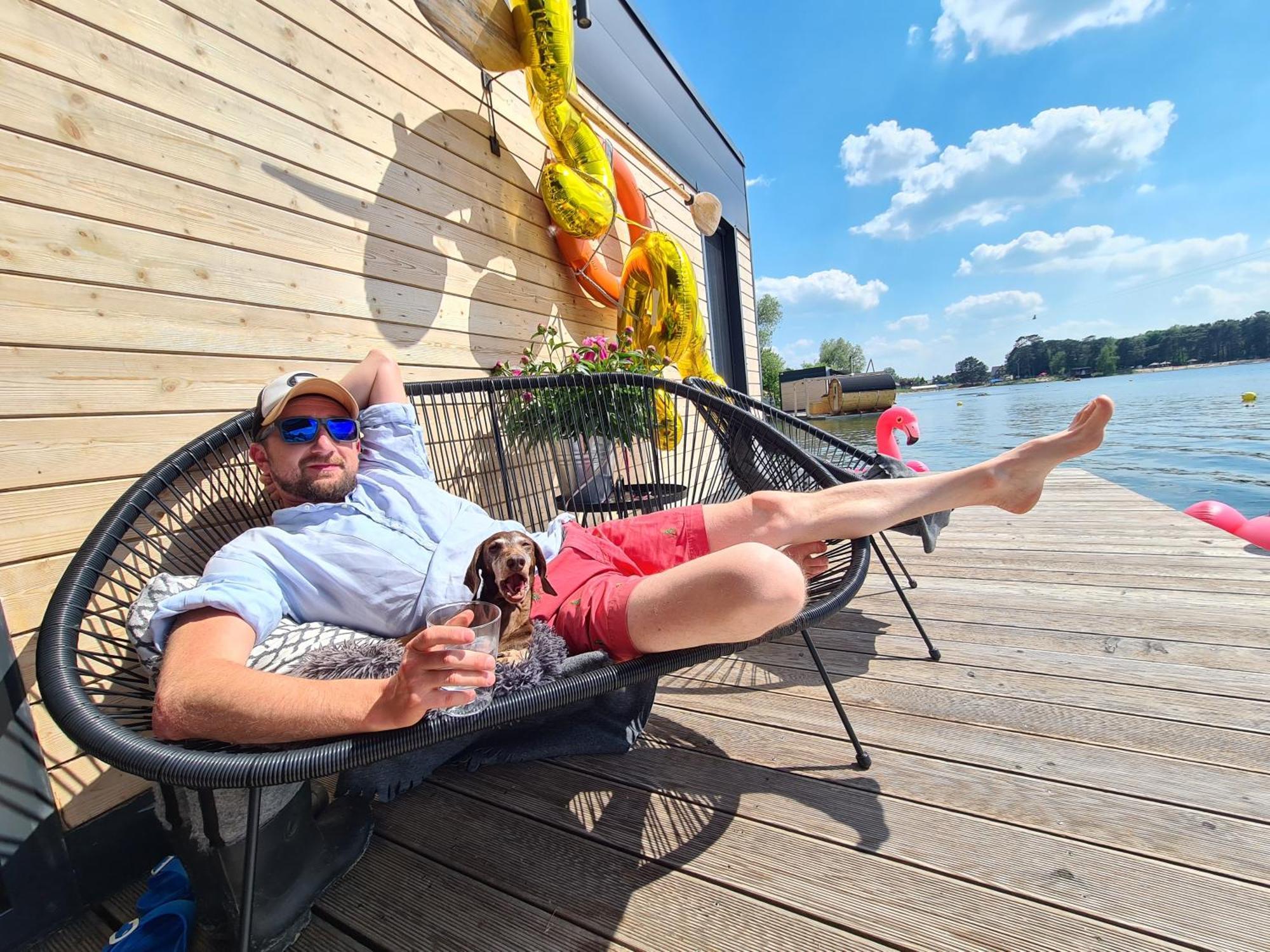Costa Del Kryspi Caloroczne Domy Na Wodzie Cholerzyn Exteriör bild